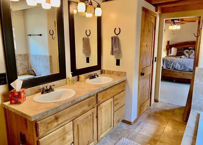 Hilltop Chalet- Stunning Views 3mi From Downtown * Prescott